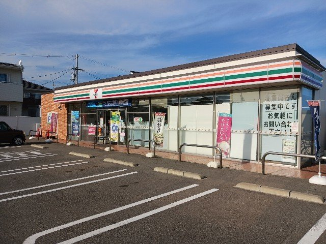 【周辺】 | ロータス・高田Ａ | セブンイレブン今治北鳥生町４まで210m
