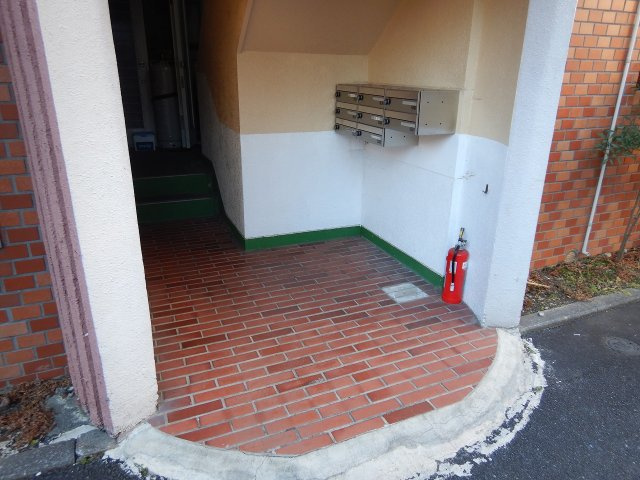 【エントランス】 | サンハイツ成瀬(サンハイツナルセ)