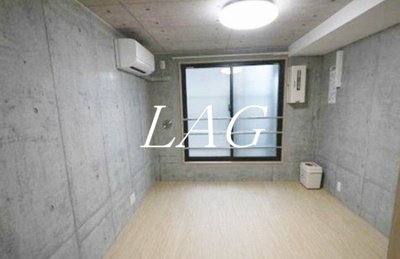 【居間・リビング】 | COCO.IS.BLDG | 洋室のお部屋です。