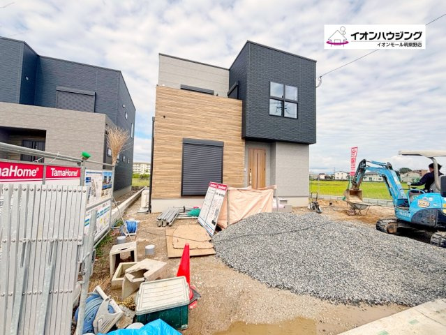 タマタウン小郡中南Ⅱ　1号棟