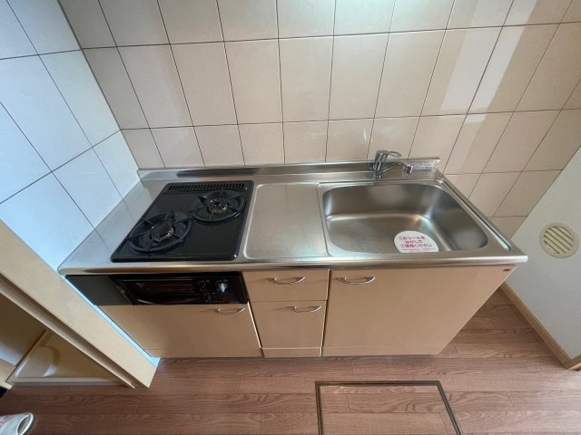 アシューレメゾンのキッチン|グリル付２口コンロ