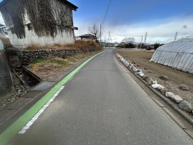売地　榛東村新井の周辺