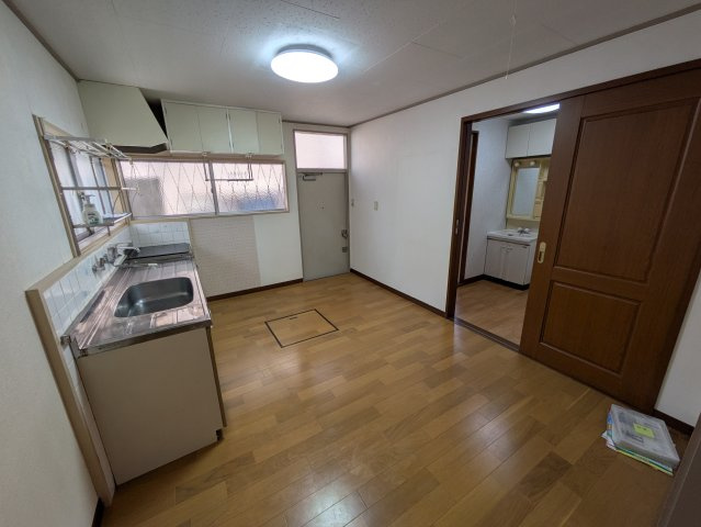 和歌山市木ノ本　中古戸建の居間・リビング