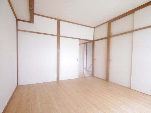 東所沢貸家の内装