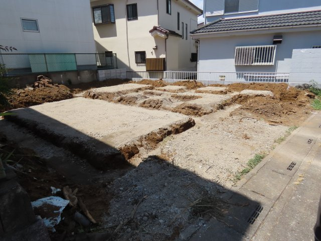 鶴ヶ島市鶴ヶ丘ガーレージハウス新築の外観