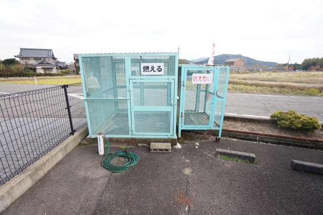 メゾン鳴鹿2番館のその他共用部分