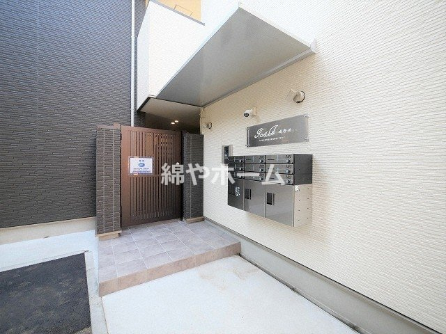 K&A鴫野西のエントランス|ゆとりのあるエントランスです