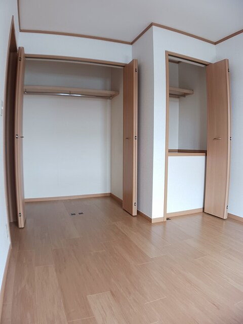 サンシャインスクエアの収納