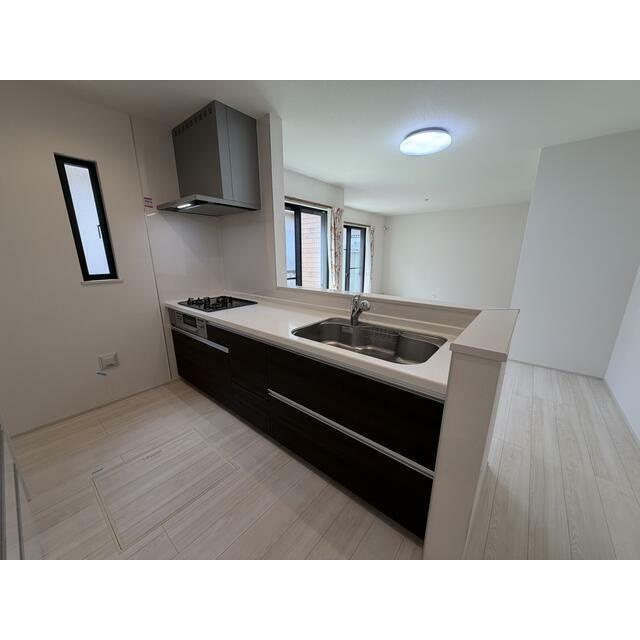 高崎市石原町　築浅平屋住宅のキッチン