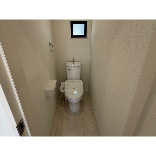 高崎市石原町　築浅平屋住宅のトイレ