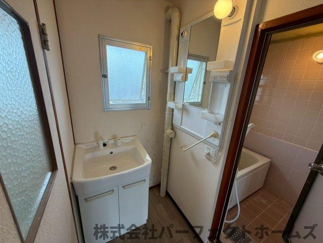 【独立洗面台】の画像