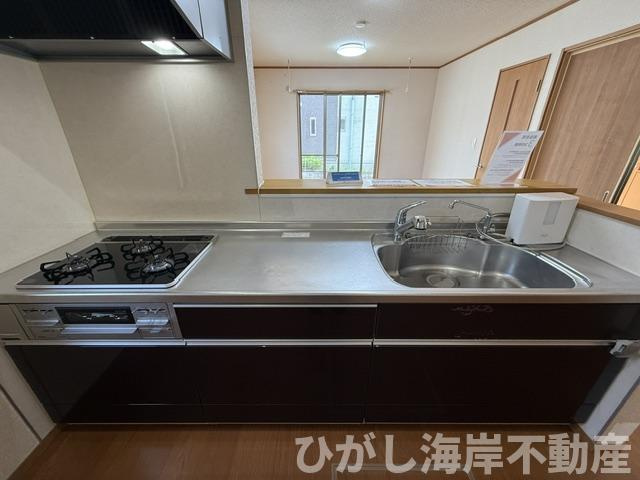中郡大磯町国府本郷　中古戸建のキッチン|システムキッチン