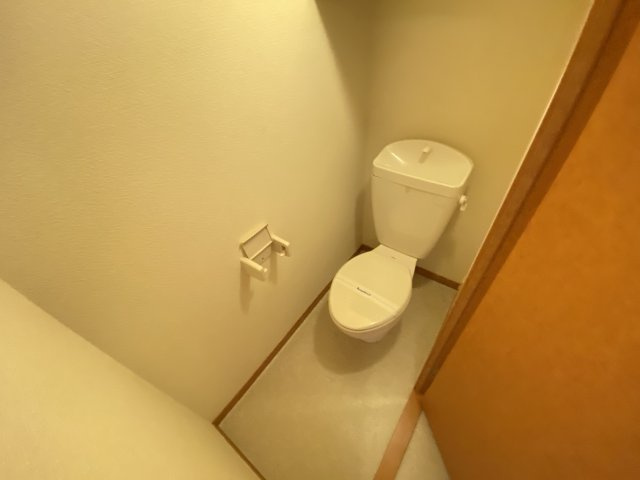 【トイレ】