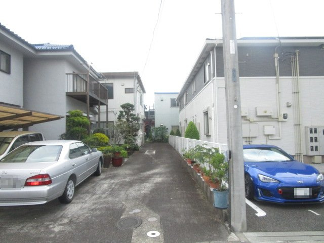 八王子市下恩方町の倉庫