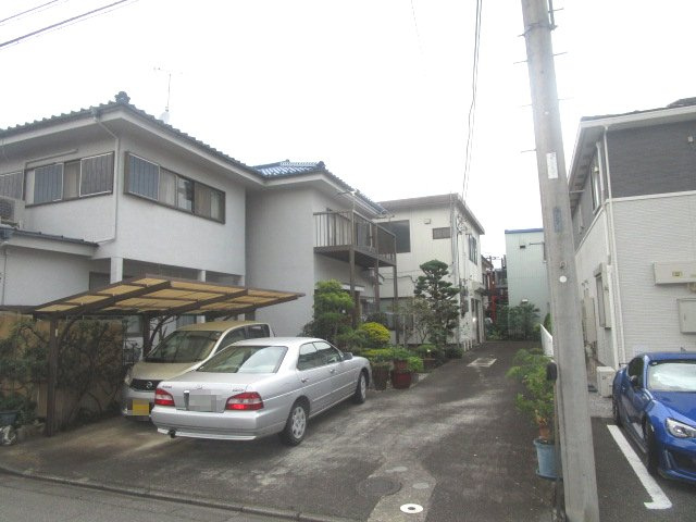 八王子市下恩方町の倉庫