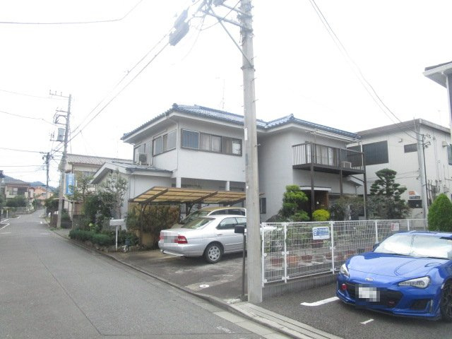 八王子市下恩方町の倉庫