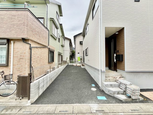 【仲介手数料無料】富士見市水谷東第11―新築分譲住宅―限定１棟―のその他|建築中の様子です。