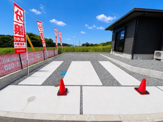 タマタウン大津町杉水／１号棟の駐車場