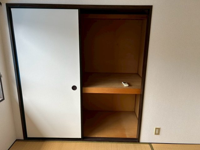 メゾンＴの収納
