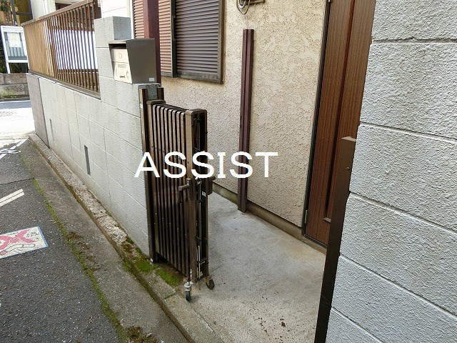 カーサＮＫのエントランス