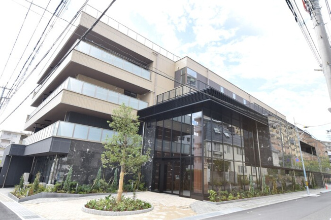 【外観】 | シークリサンス西岡本