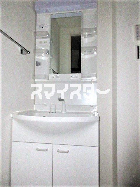 立川市高松町２丁目の賃貸マンションの独立洗面台