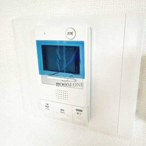 ソアブール高田馬場のセキュリティ|モニター付きインターホンです。