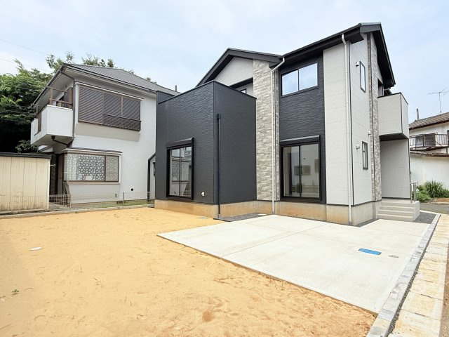 つくば市高見原9期　新築戸建て　1号棟の外観|当日予約・現地集合・現地解散でのご見学も大歓迎ですので、お気軽にお問い合わせください(*^^*)