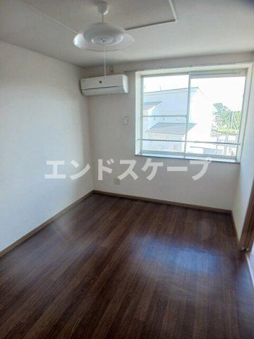 ステラコートの居間・リビング|高崎、前橋のお部屋探しはエンドスケープまで！お客様の理想お聞かせ下さい♪