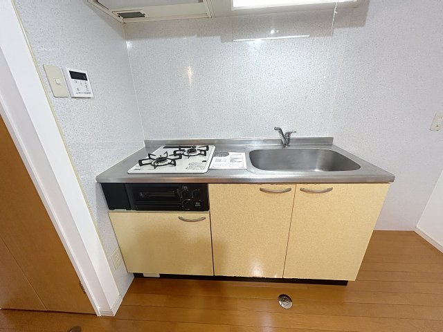 ラフィネ樺島のキッチン|お料理しやすいキッチンです