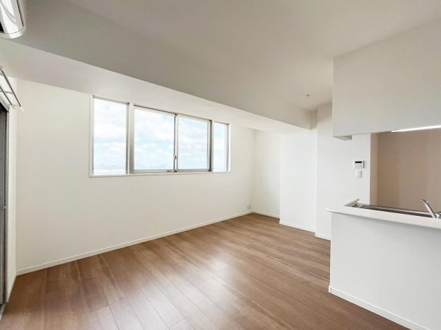 S-RESIDENCE伊都Attirantの居間・リビング