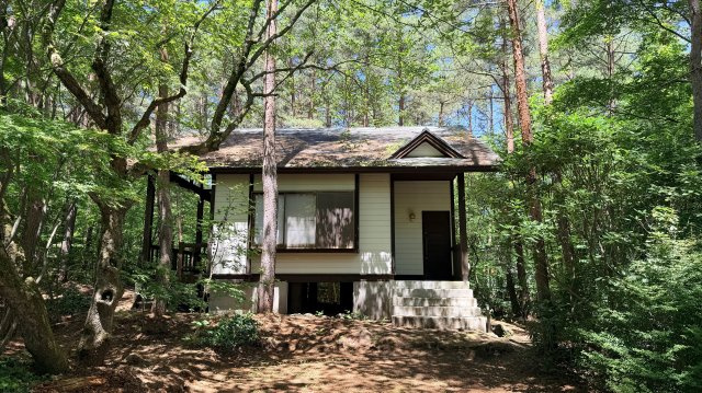 浅間ハイランドパーク  和室で寛ぐコンパクトサイズの戸建