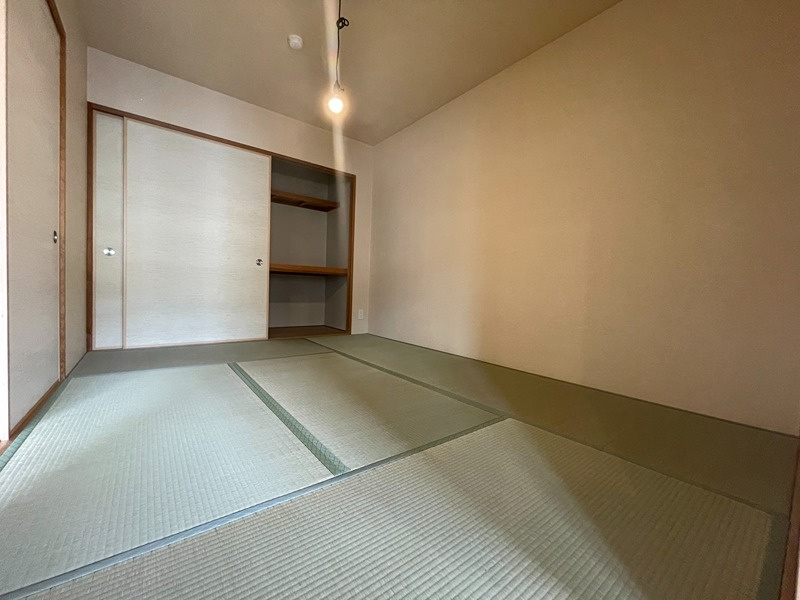 ヌカタコルンウエストの和室