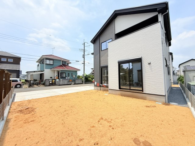 つくば市南中妻4期　新築戸建て　2号棟の庭|実際に現地で周辺環境や街並み、近隣のスーパーや通学路の安全性、病院、公園・・・など生活のイメージをご確認ください！
