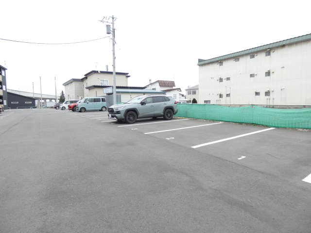Dolce AmoreⅡの駐車場