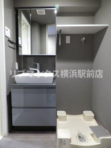 【洗面所】RELUXIA TERRACE 横濱吉野町