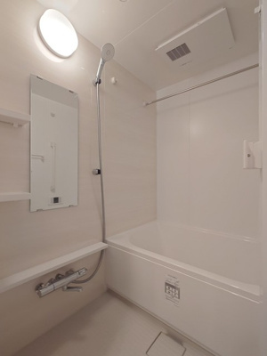 【浴室】 | ブルックサイドレジデンス木場 | ※写真は同タイプ住戸です。