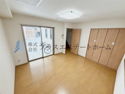 【洋室】 | 長田区水笠通3丁目　戸建て | 木目調のフローリング材でナチュラルな見た目のため暖かく落ち着いた雰囲気のお部屋です♪