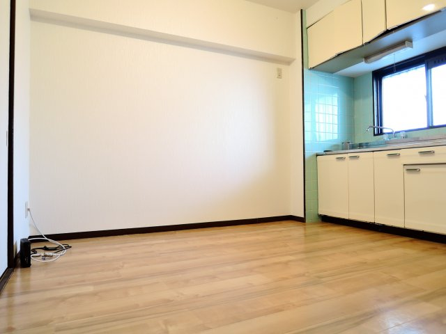 ハムロハイツ杉田A棟の内装