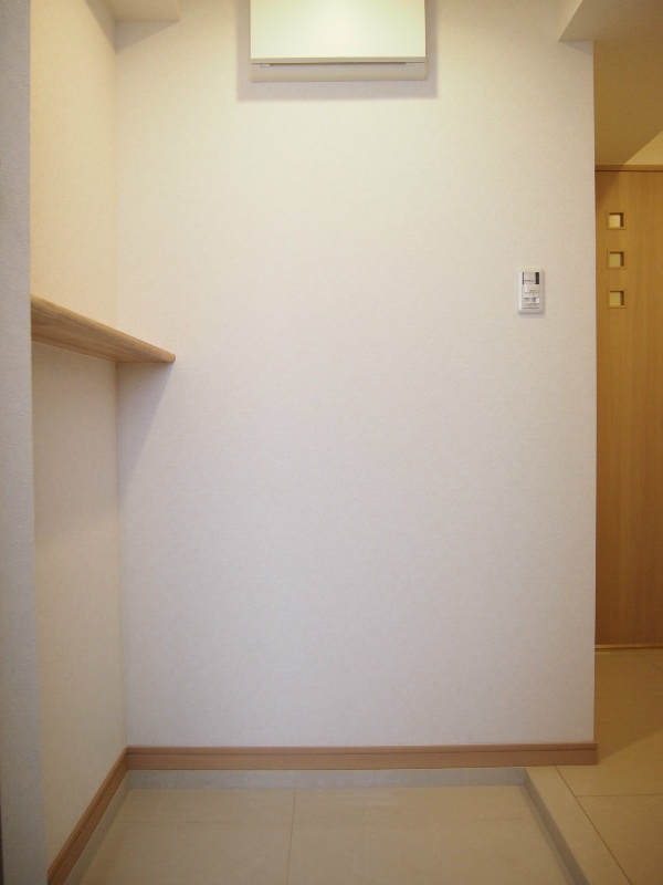 ルーブル品川南大井弐番館 の玄関