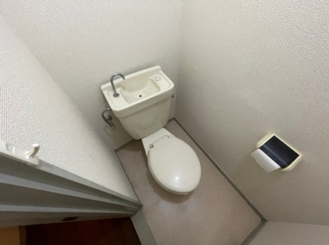 ステータス幕張のトイレ|＊他号室参考写真