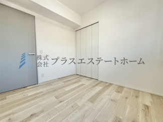 【洋室】 | ワコーレシャロウ御屋敷通 | どんな家具や敷物でも部屋に馴染みやすく、 コーディネートがし易そうですね♪ 