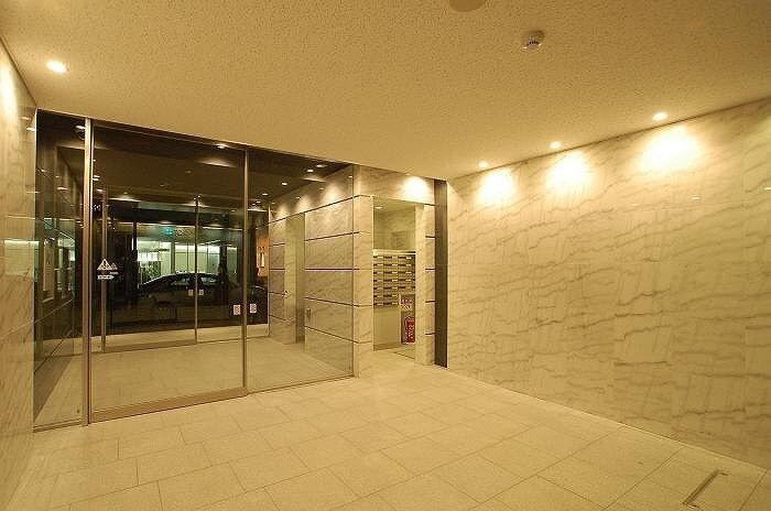 ステージファースト水道橋のエントランス