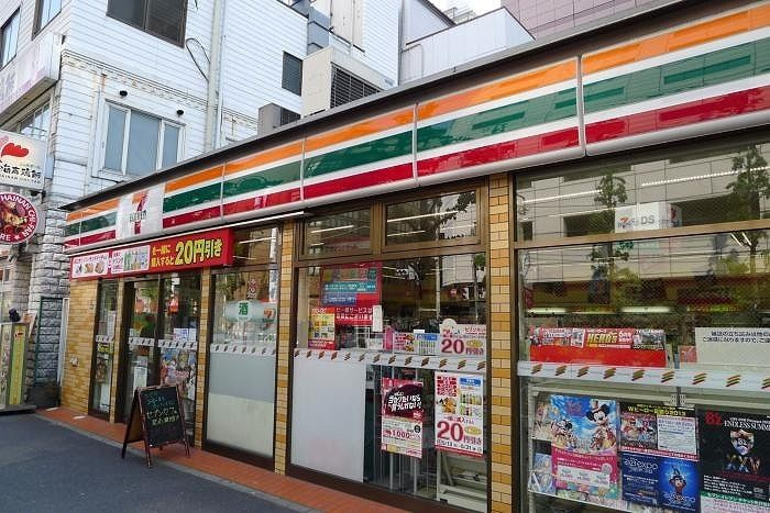 ステージファースト水道橋の周辺
