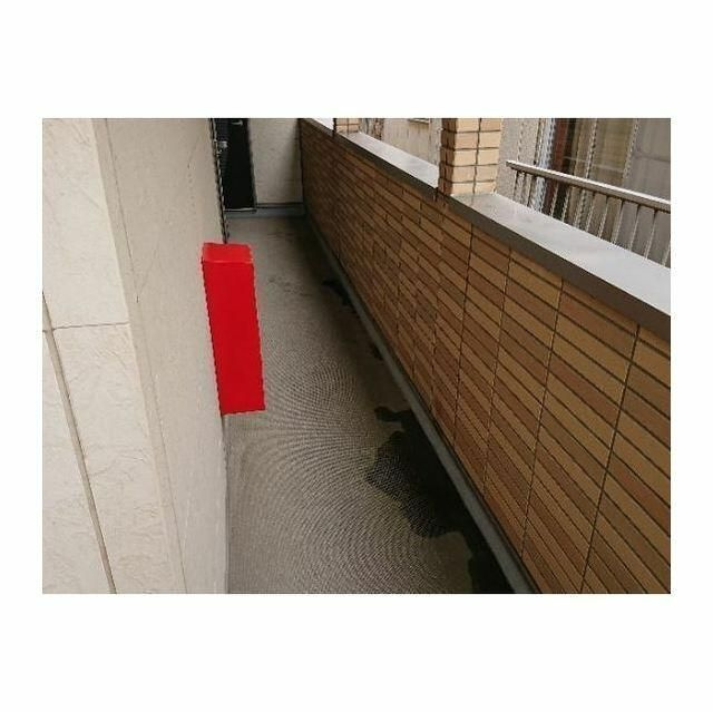コンパートメントハウス鳩ヶ谷Ⅱのロビー