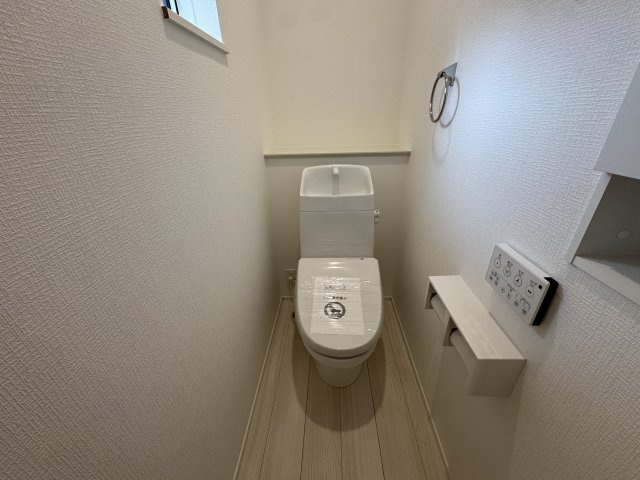 明石市松が丘３丁目新築戸建１号棟のトイレ