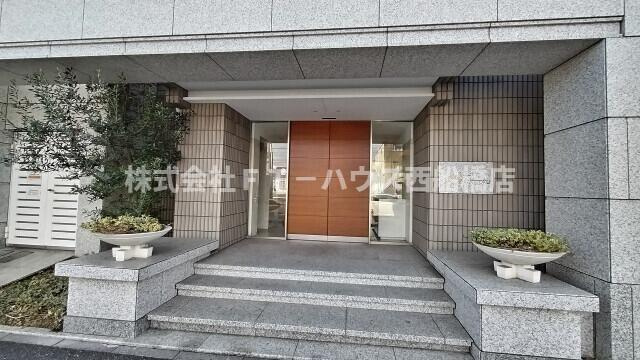 ＳＯＣＩＥＴＹ　ＭＩＮＡＭＩ－ＧＹＯＵＴＯＫＵ（Ｋ－０１７）のロビー