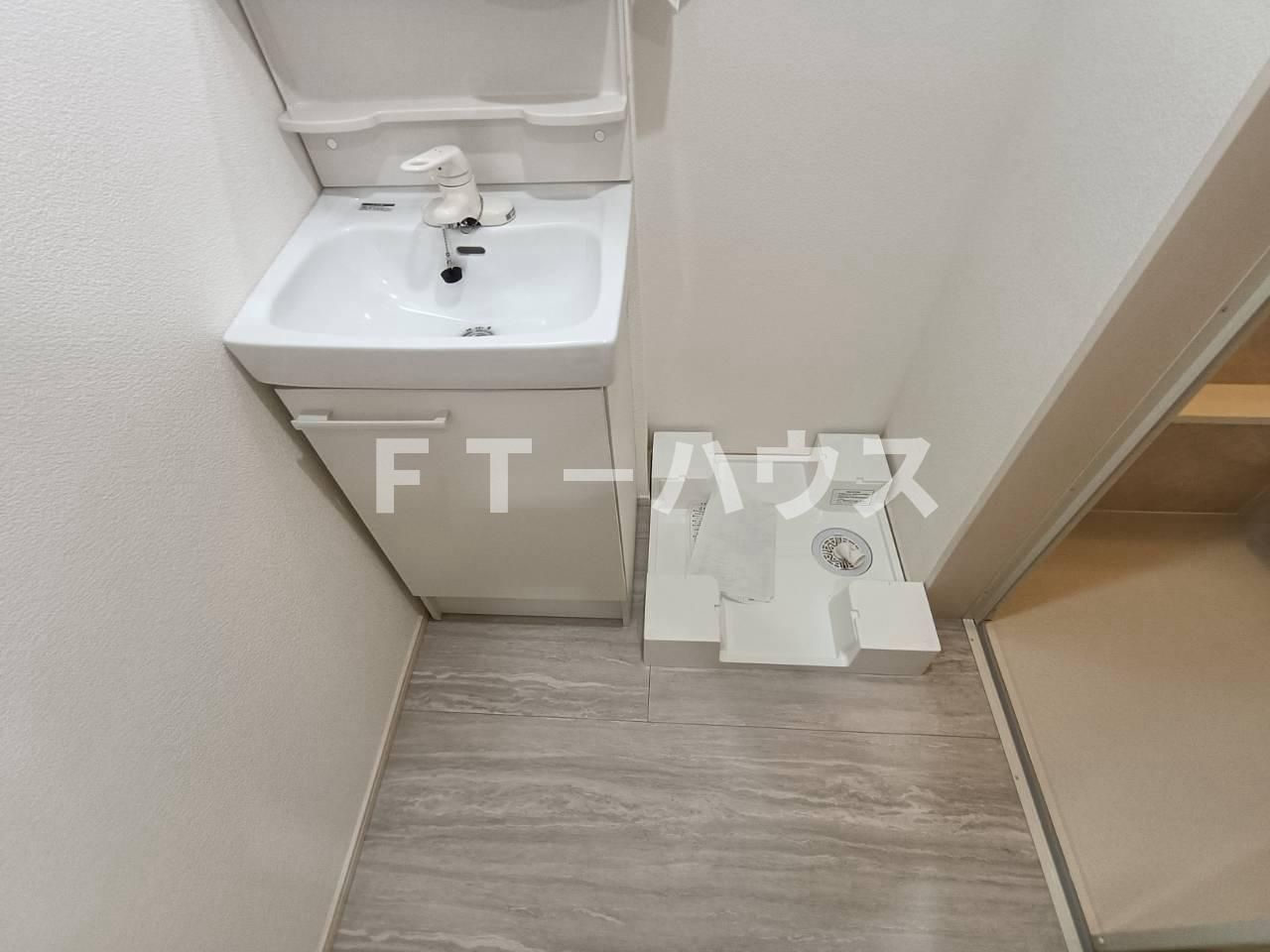 ｐｌｕｍａｓ北方の洗面所