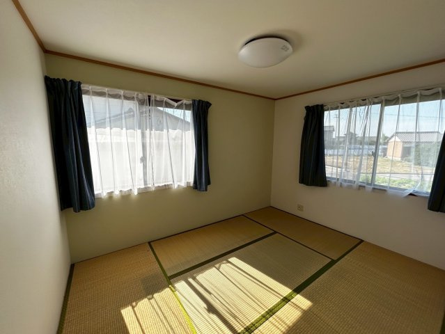 アサヒハイツの和室