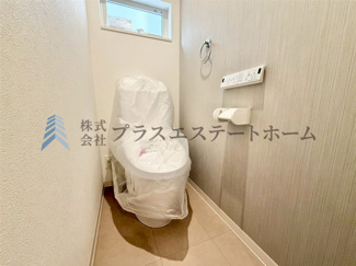 【トイレ】 | 須磨区多井畑池ノ奥口新築戸建 | 温水洗浄便座付きで、通年快適に利用できます♪